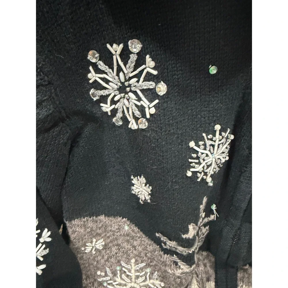 Carly‎ St. Claire Christmas 2004 Beaded Snowflake Winter Scene Zip Sweater Small
